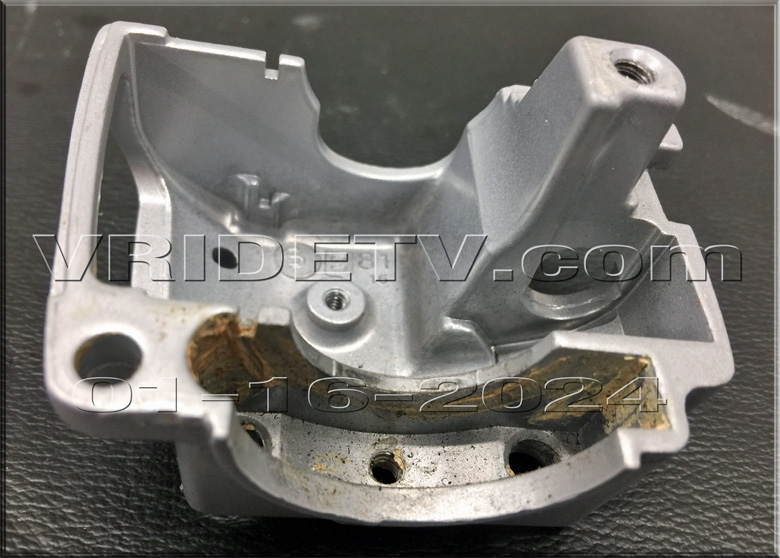 Harley-Davidson switch housing, lower right.part number: 71799-01